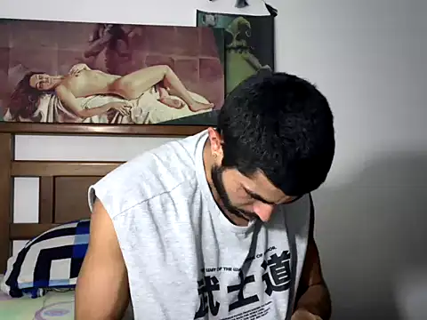 hideonbush051 online show from November 3, 2025, 1:22 am