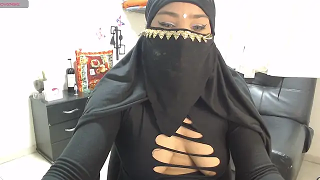 Aaliyah brown online show from January 3, 2025, 8:54 am