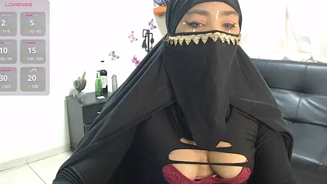 Aaliyah brown online show from January 22, 2025, 8:51 am
