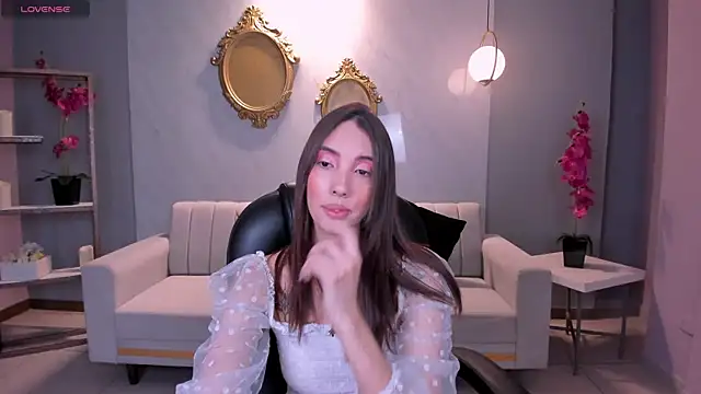 AnaisNin online show from February 26, 2025, 11:43 am