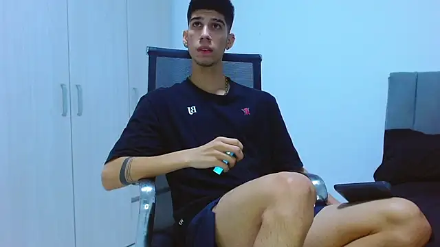 jhony-sex online show from September 25, 2025, 6:19 am