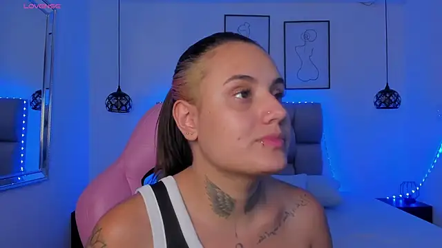 Snapshot of Susan-Sweet-7 chatting on February 13, 2026, 8:20 pm Susan-Sweet-7 online show from February 13, 2026, 8:20 pm