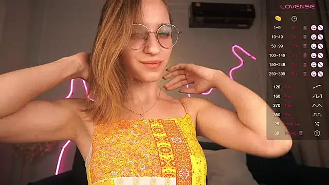 anna54784 online show from September 28, 2025, 3:46 am