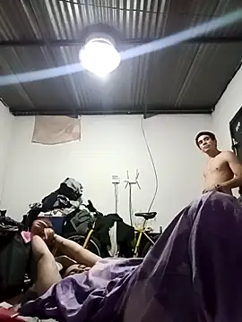 Mrdetonador online show from April 16, 2026, 2:34 am