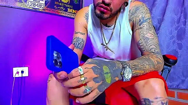 smoker445 online show from November 20, 2025, 12:11 am