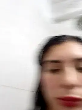 Snapshot of Chicavixy chatting on October 15, 2025, 9:23 pm Chicavixy online show from October 15, 2025, 9:23 pm