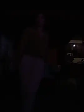 Chicavixy online show from November 7, 2025, 12:04 am