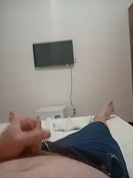 Snapshot of Paulo202411 chatting on September 13, 2025, 11:38 pm Paulo202411 online show from September 13, 2025, 11:38 pm