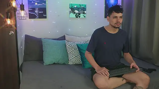 Cleoanubis- online show from November 12, 2025, 6:50 am