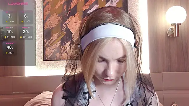 Roxana perry online show from March 15, 2025, 11:08 am