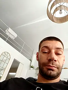 litleboy92 online show from October 30, 2025, 11:52 am