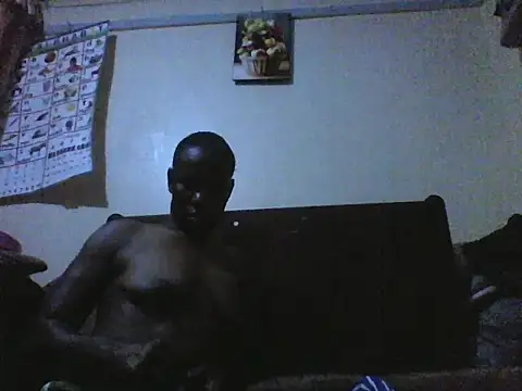 Snapshot of Slimgall chatting on July 18, 2026, 11:24 pm Slimgall online show from July 18, 2026, 11:24 pm