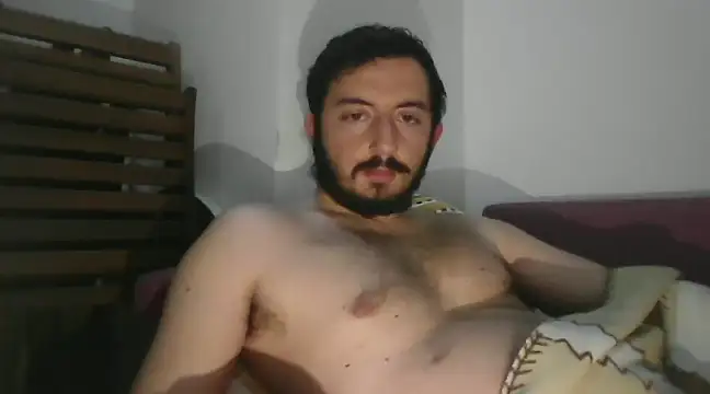 laynufff online show from January 3, 2025, 3:44 pm