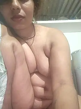 Snapshot of Simaran_bhabhi chatting on October 28, 2025, 12:15 pm Simaran bhabhi online show from October 28, 2025, 12:15 pm