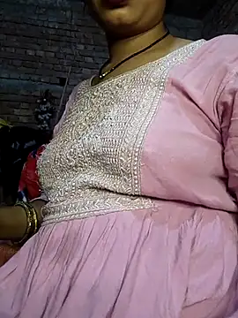 Snapshot of Simaran_bhabhi chatting on February 14, 2025, 3:58 pm Simaran bhabhi online show from February 14, 2025, 3:58 pm