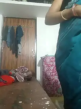 Snapshot of Simaran_bhabhi chatting on October 17, 2025, 1:13 pm Simaran bhabhi online show from October 17, 2025, 1:13 pm