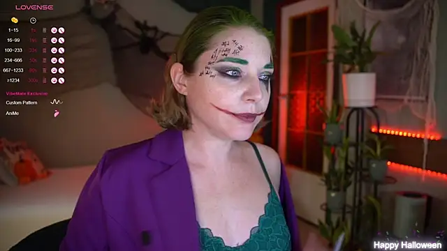 Snapshot of Your_phobia chatting on October 31, 2025, 8:16 pm Your phobia online show from October 31, 2025, 8:16 pm