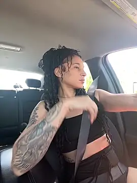 Shuggabutt online show from April 5, 2026, 8:48 pm