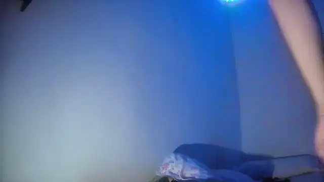 Snapshot of MartaMoon96 chatting on October 18, 2025, 7:49 pm MartaMoon96 online show from October 18, 2025, 7:49 pm