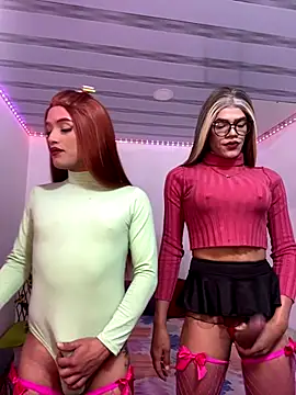 Snapshot of big_girl21cm chatting on October 16, 2025, 1:41 pm big girl21cm online show from October 16, 2025, 1:41 pm