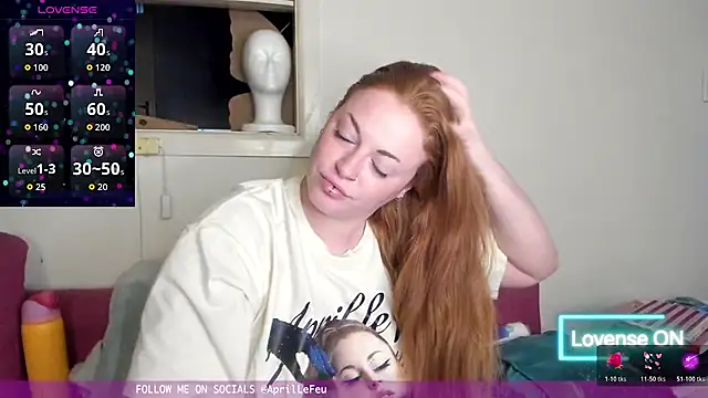 aaprill online show from November 3, 2025, 8:18 am