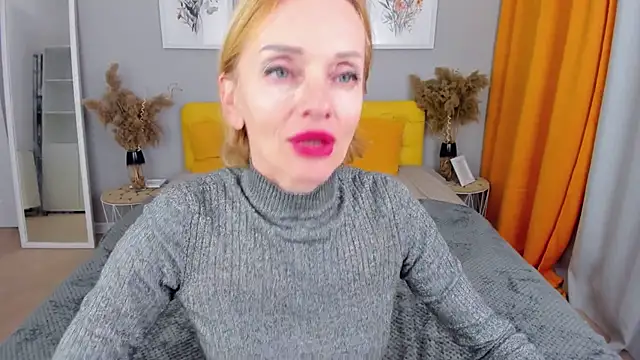 AmandaWesson online show from March 11, 2025, 6:30 am