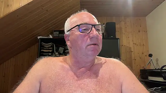 biggandybig online show from September 24, 2025, 10:48 pm