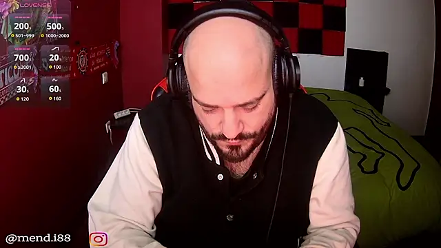 menditeta1 online show from February 2, 2026, 8:30 pm