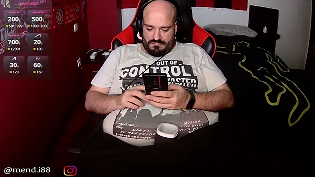 menditeta1 online show from November 20, 2025, 9:04 pm