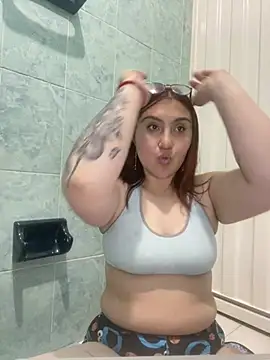 conniejames m online show from March 16, 2026, 2:41 am