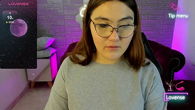 conniejames m online show from February 18, 2026, 1:29 pm