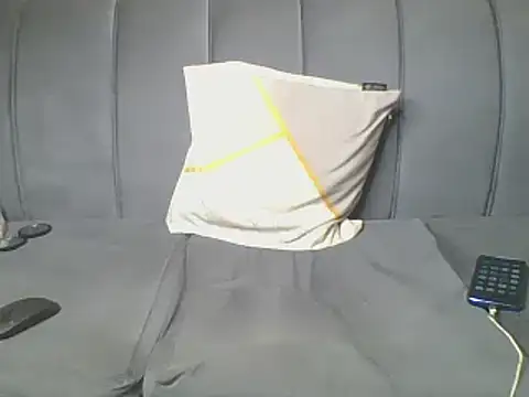 Snapshot of HoLy-ViRgiN chatting on March 11, 2025, 9:15 pm HoLy-ViRgiN online show from March 11, 2025, 9:15 pm