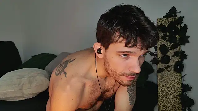 JackDesFeux online show from November 17, 2025, 1:26 pm