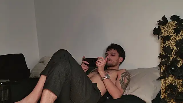 JackDesFeux online show from December 4, 2025, 8:35 am