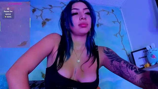 SaturnooStonee online show from April 7, 2026, 3:08 am