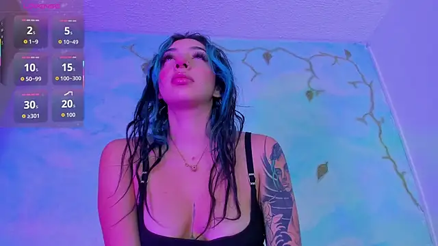 SaturnooStonee online show from November 7, 2025, 8:08 am