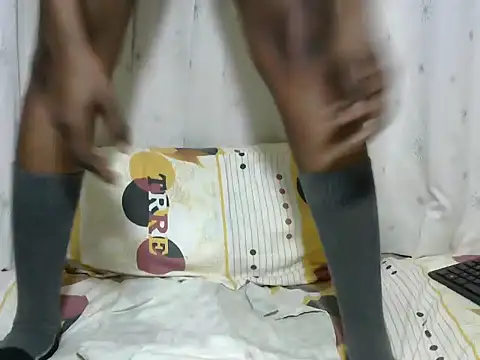 pussified shawrie01 online show from September 19, 2025, 7:29 pm