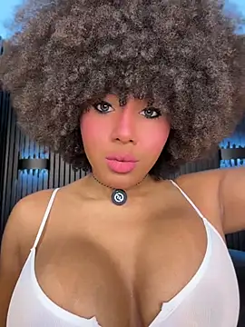 Snapshot of kendall_coxx chatting on June 30, 2026, 12:27 pm kendall coxx online show from June 30, 2026, 12:27 pm