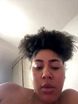 Snapshot of kendall_coxx chatting on November 1, 2025, 11:42 pm kendall coxx online show from November 1, 2025, 11:42 pm