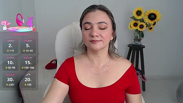 Snapshot of ana_milf chatting on October 8, 2025, 2:40 pm ana milf online show from October 8, 2025, 2:40 pm