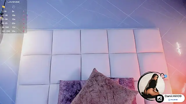 Snapshot of danii_hill_ chatting on October 18, 2025, 4:58 am danii hill online show from October 18, 2025, 4:58 am