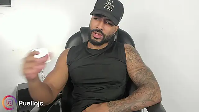 Xander Str0ng online show from April 14, 2026, 11:48 am