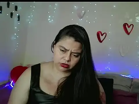 celestehot707rs online show from March 5, 2025, 1:31 am