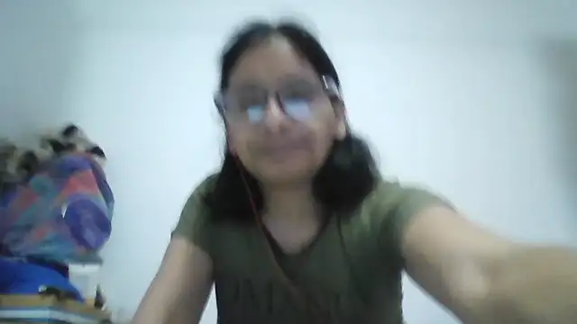 Snapshot of titssmall123 chatting on November 28, 2025, 6:41 pm titssmall123 online show from November 28, 2025, 6:41 pm