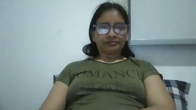 Snapshot of titssmall123 chatting on September 28, 2025, 11:01 pm titssmall123 online show from September 28, 2025, 11:01 pm