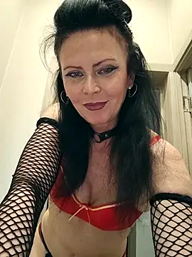 Snapshot of GannaWind chatting on January 9, 2026, 11:17 am GannaWind online show from January 9, 2026, 11:17 am