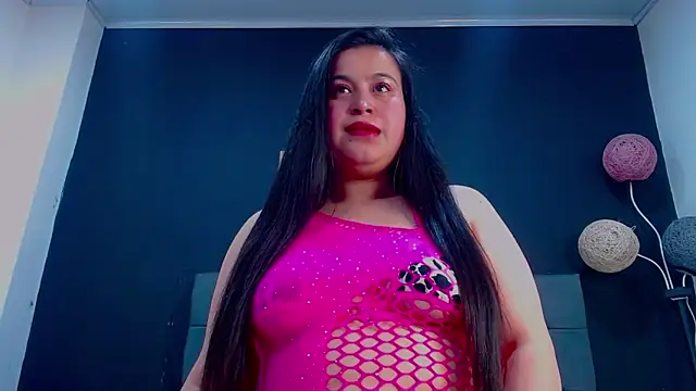 mia xx1 online show from November 11, 2025, 1:33 am