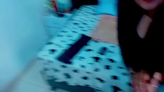 Snapshot of mia_xx1 chatting on October 10, 2025, 3:29 am mia xx1 online show from October 10, 2025, 3:29 am