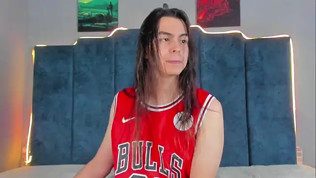 Snapshot of sky_link_ chatting on October 20, 2025, 9:59 pm sky link  online show from October 20, 2025, 9:59 pm