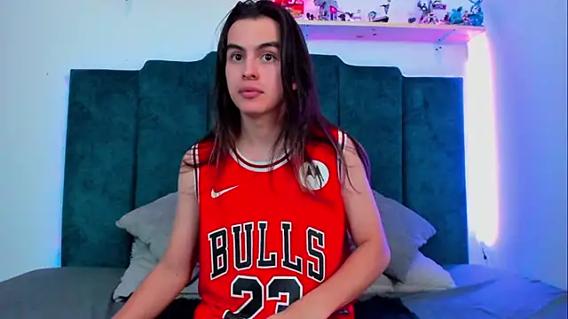 Snapshot of sky_link_ chatting on March 19, 2025, 1:21 am sky link  online show from March 19, 2025, 1:21 am